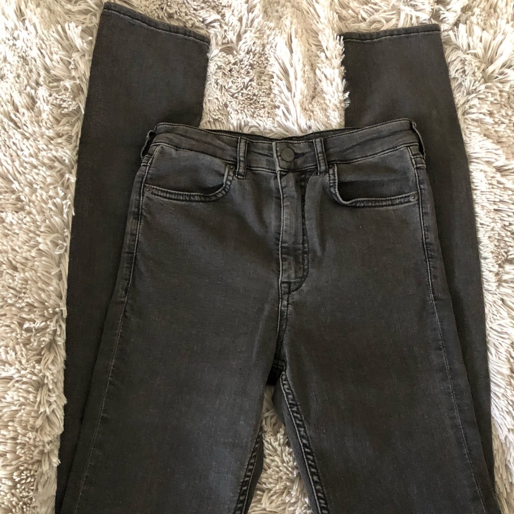 H&M Skinny Jeans NWOT